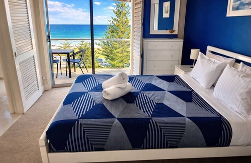 Scarborough Apartment | The White Pearl Penthouse