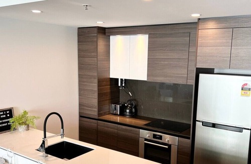 City East Apartment | This apartment is a 1 bedroom(s), 1 bathrooms, located in City, ACT.