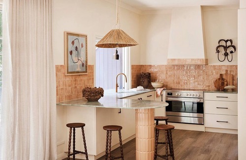 Pearl Beach House | Three Birds Design, walk to beach and cafe