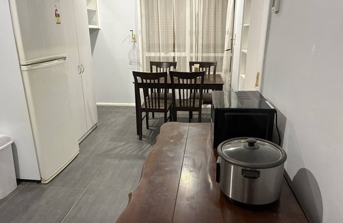 Deer Park House | Three furnished bedrooms and two bathrooms house