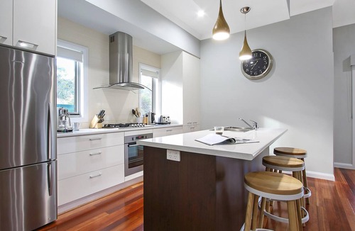 Bright House | Three Sisters - Three Sisters has been designed and renovated with a strong appreciation of its surrounds and the importance of spending time with your nearest and dearest.