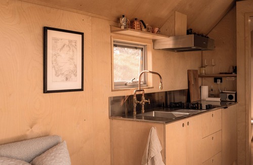 Mount Barker Cabin | Tiny House Near Stirling Ranges & Porongurups