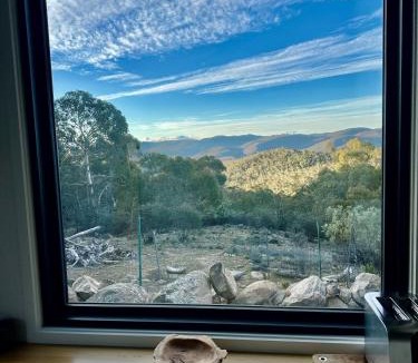 Jindabyne House | Tiny Zen - 94 Chongs Road