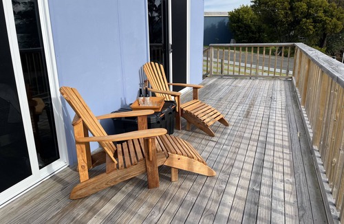 Binalong Bay Cottage | Toddle Inn - Binalong Bay