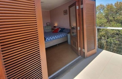 Marion Bay House | Top Deck - Very Comfortable two Story Holiday Home