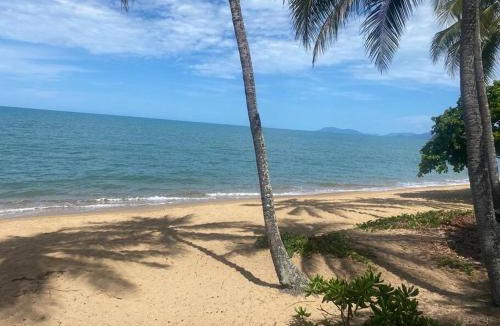 Trinity Beach House | Trinity Beach Oasis