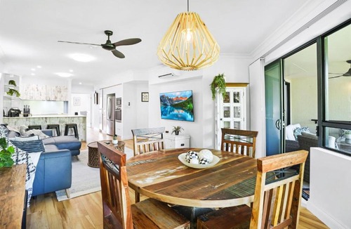 White Rock Apartment | Trinity Links East
