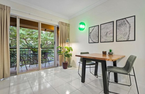 Cairns North Apartment | Tropical Resort Escape Cairns