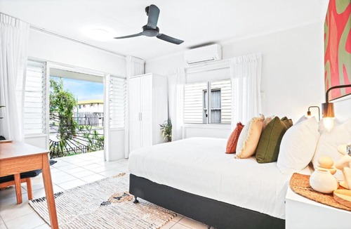 Parramatta Park Apartment | Tropical Terraces Three