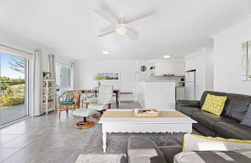 Tuross Head Apartment | Tuross Time! A tranquil 3-bedroom apartment in charming Tuross Head