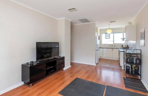 Henley Beach South Apartment | Two bedroom in Australia, Henley Beach South