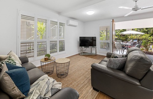 Noosaville Resort | Two Bedroom Deluxe Ground Floor Pool View Apartment