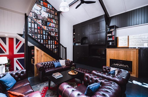 Castlemaine House | Union Street - Central Castlemaine Pad