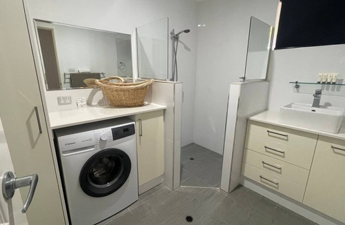 Jurien Bay Villa | Unit 11, 2 Casuarina Crescent, Ocean Beach Chalets