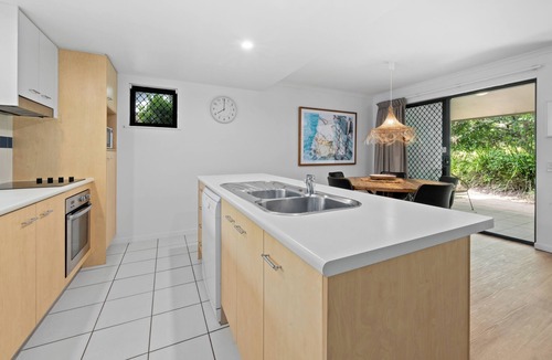 Noosaville Apartment | Unit 94 - Modern and Stylish 2 Bedroom Townhouse in Resort