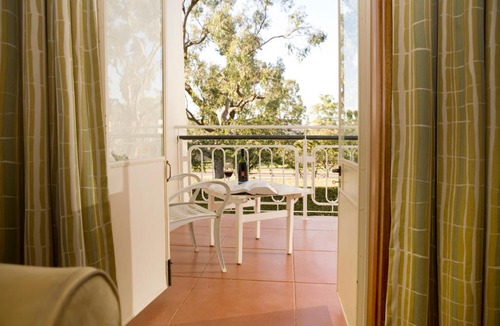 Acton Hotel | University House - ANU