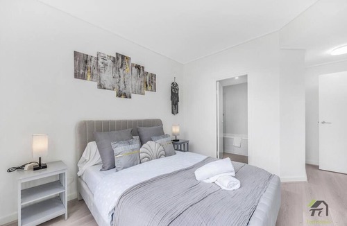 Wentworth Point Apartment | Utopia 2B2B in Wentworth Point&Olympic Park