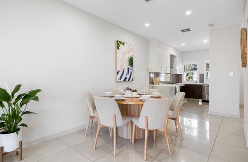 Glenelg Villa | Vera—Chic Coastal Living close to Everything