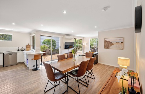 Dunsborough Villa | Viente @ Cape Villas, Dunsborough