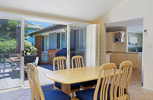 Salamander Bay House | Views of Wanda Beach