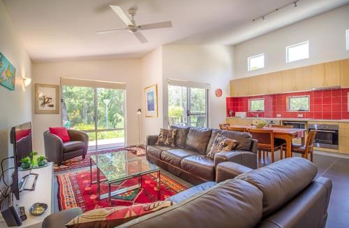 Dunsborough House | Villa 28 Cape Villas