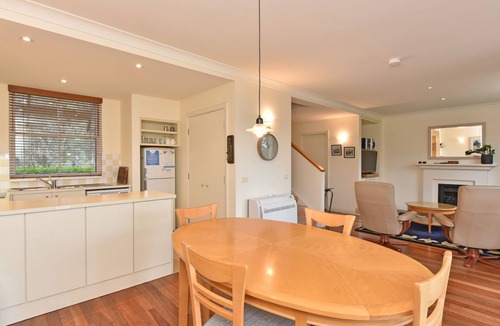Pokolbin Villa | Villa 2br Prosecco Villa located within Cypress Lakes Resort