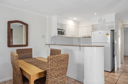 Noosaville Apartment | Villa Aqua - Riverside Retreat with Pool