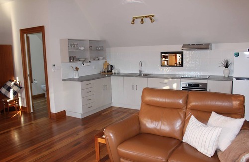 Riverside Villa | Villa Marche - Taste of Tuscany