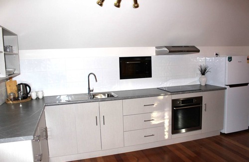 Riverside Villa | Villa Marche - Taste of Tuscany