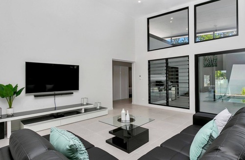 Clifton Beach House | VILLA TIINO @ CLIFTON BEACH