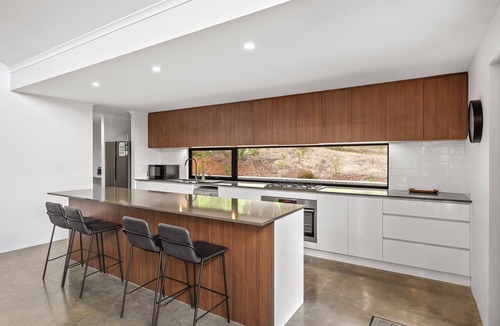 Yallingup Siding House | Villa Vines @ Rivendell Winery Estate
