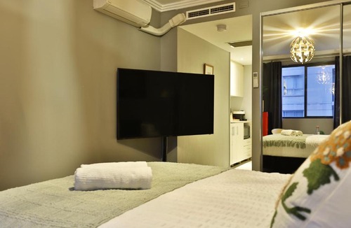 Darling Harbour Apartment | Vintage Charm Oasis - Central丨Calm丨Convenience