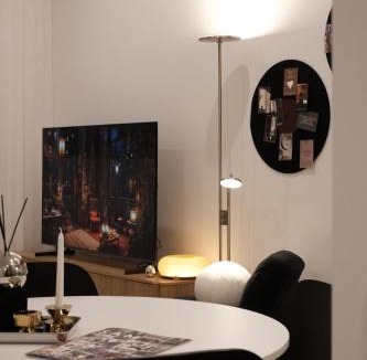 Burwood Apartment | 'Vinyl' 1-BR Apt in the heart of Burwood with study n free parking