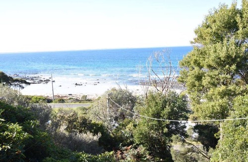 Walkerville North House | Wamoon Views Waratah Bay