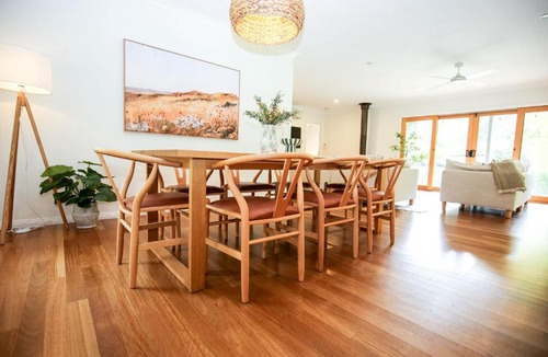 Wandiligong House | Wandi Hideaway