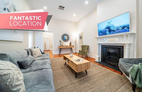 Parkside Villa | Waratah Cottage 1910 - Boutique