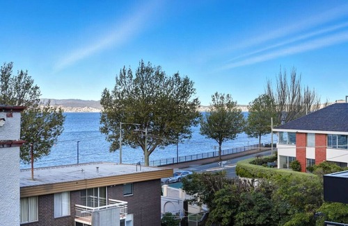 Sandy Bay Villa | Water Views & Style by the Bay