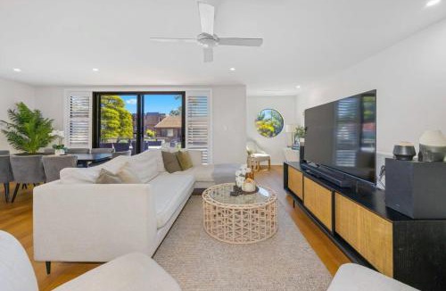 Port Macquarie Apartment | Waterbreeze at Flynns - aircon in all rooms
