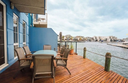 Patterson Lakes House | Waterfront 3BR on the Canal | Patterson Lakes