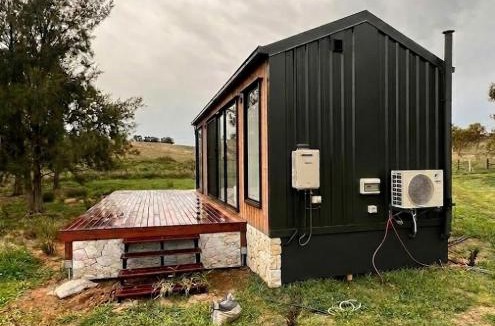 White Rock House | Waterfront Cabin Farm Escape