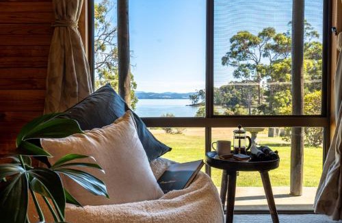 Lunawanna House | Waterfront Cabin Retreat - Sea Views with Breakfast Hamper & Local Produce