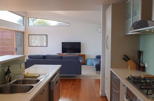 Primrose Sands House | Waterfront Primrose Retreat
