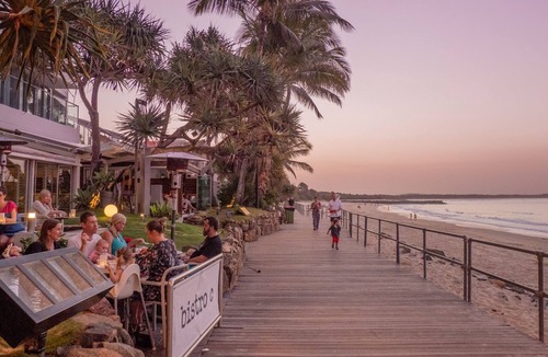 Noosaville House | Waterside Court