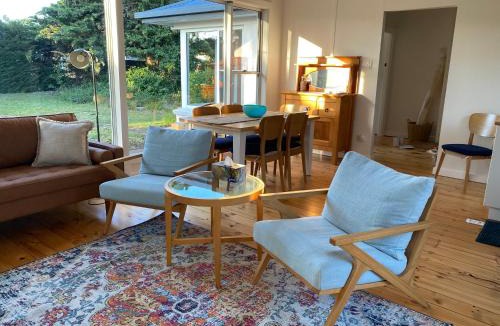 Kingscote House | WattleJack Cottage
