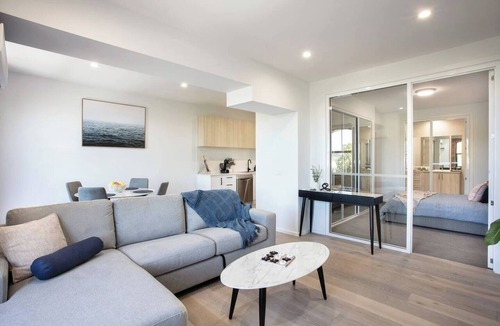 Bendigo Apartment | Webb & Co Mid-Rise Apartment