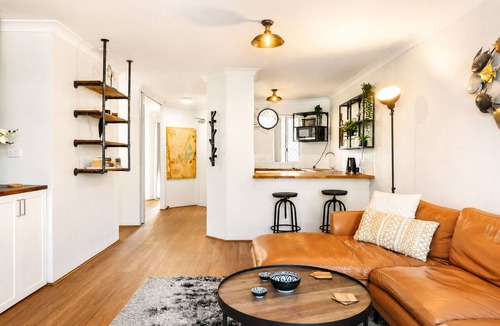 Fremantle Apartment | Welcome to Magical McAtee, a stylish resort-style apartment just 5 minutes from the heart of Fremantle. Relax by the sparkling pool, enjoy a luxurious king bed, free parking, fast Wi-Fi and a fully equipped kitchen. Perfect for couples or sol