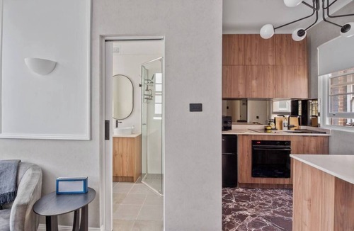Elizabeth Bay Apartment | 'West End' - in the heart of Sydney, Potts Point