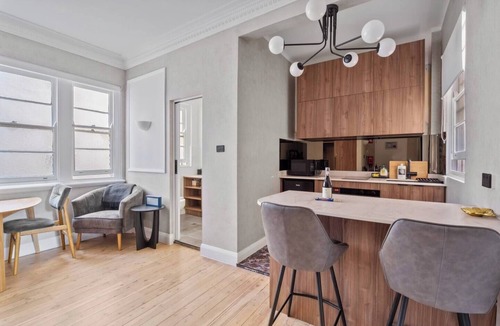 Elizabeth Bay Apartment | 'West End' - in the heart of Sydney, Potts Point
