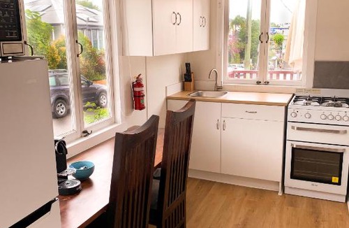 West End Apartment | West End Studio 5