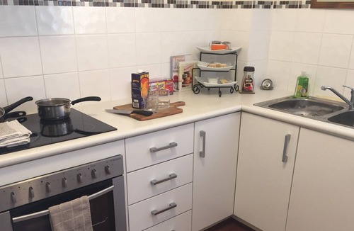 West Perth Apartment | WestPerth5* CBD location 2 bedroom very roomy upmarket unit